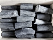 木炭 国産 大分樫炭(かし炭) 切炭7.5cm5kg 七輪の炭火焼きにお薦め